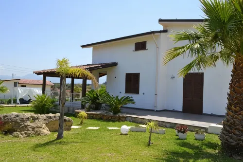 GIUSEPPE HOUSE WITH PRIVATE POOL - 3-Star