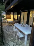Lake Garda Tignale vacation home bungalow with pool and lake view