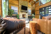 Luxe Spa Cabin: Sauna/Hot Tub/Cold Plunge, EV - Gym
