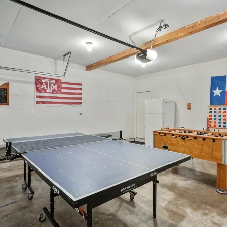 Spirit of Aggieland-💥Voted# 1 Game Day House on Expedia💥Huge Yard-Games-Modern