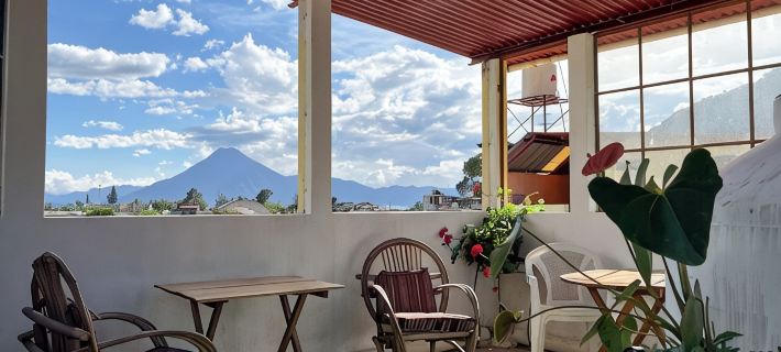 Spacious Family Apartment with Mountain Views in Panajachel Hotels in Panajachel