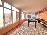 Noshen Guest House - Homestays