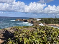 Quiet cozy 1 bedroom 1 bathroom just 2 blocks from beautiful beaches! Hotels in Arecibo