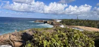 Quiet cozy 1 bedroom 1 bathroom just 2 blocks from beautiful beaches!