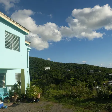Carmen's Rest- Breezy...No Sargassum "seaweed" Here. Minutes from the Beach