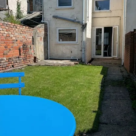 Train Station Cottage Taunton - Walk to town, pet friendly!