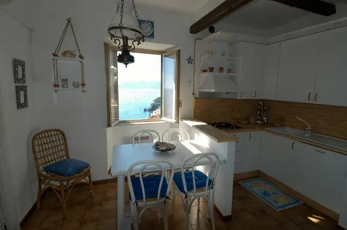 In Riomaggiore Cinque Terre with breathtaking sea view - 3 stelle