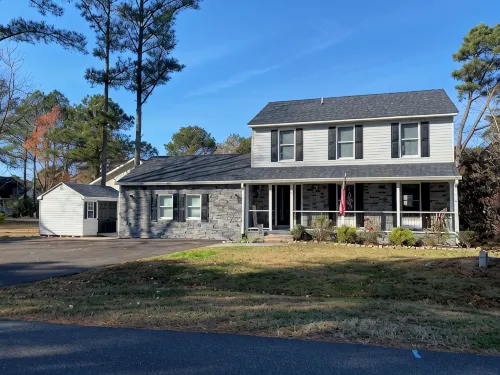 Teal Bay Getaway- Waterfront, 2 Masters, Pet Friendly, 5+ Bedrooms, Sleeps 17+