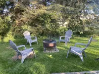 The Yoder’s on Somerset: Sleeps 1-6. - 2-Star