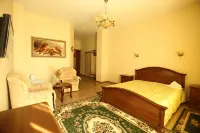 Vivat Hotel