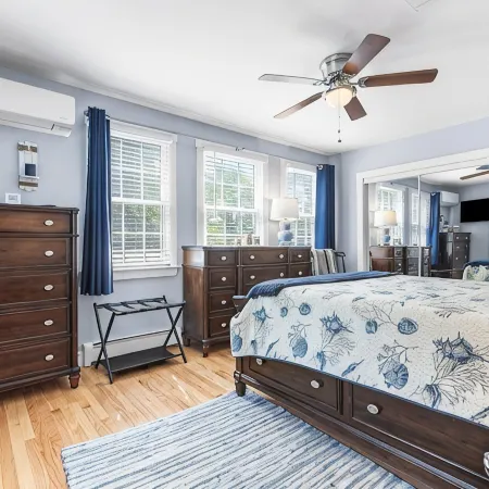 "Shore To Please" Wells, Maine. All the comforts of home. 3 bed, 3 bath, ac ++