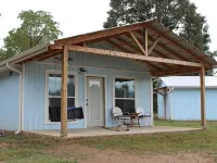 Escape To Nature’s Embrace:Uncle Joe's Creek Retreat - Click's Cabin Hotels in Pushmataha County
