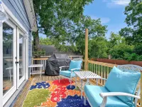 Historic home half a mile from Downtown Denison and minutes to Lake Texoma. Hotele w: Denison