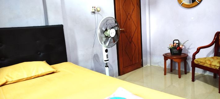 Kurnia Homestay テルナテのホテル