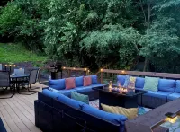 The BRD Nest Mississippi River views backdropped by majestic Minnesota bluffs - Homestays