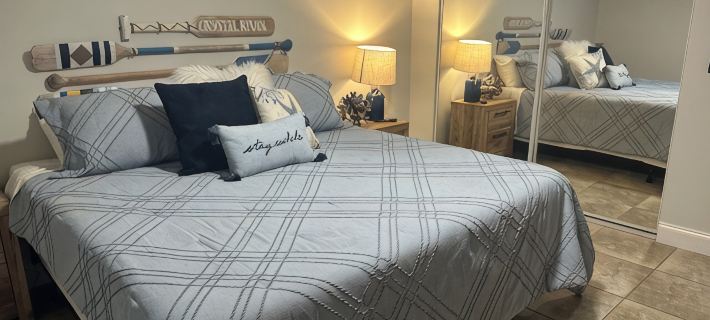 Totally Renovated near Pete's Pier with Trailer Parking Walk to Three Sisters!! Hotels in Crystal River