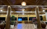 Arista Homestay - Infinity Pools