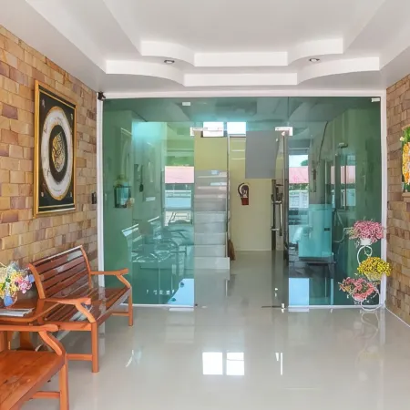 Volinta Park Apartment Отели рядом с достопримечательностью «Торговый центр Central Plaza Rayong»