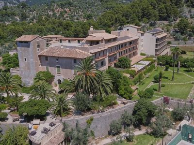 Hotel Es Port