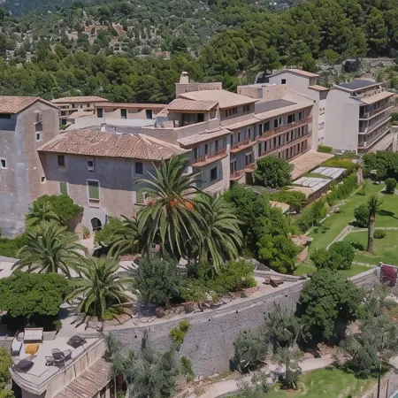 Hotel Es Port