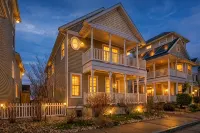 Luxury Beachside Vacation Getaway-OceanView, King beds, Steps to beach, Casino - balcony