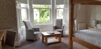18 Craigmillar Park