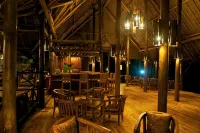 Samburu Intrepids Tented Camp - โฮมสเตย์