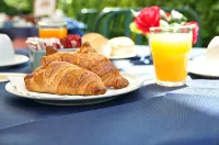 Villa Chiara - breakfast