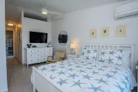Summer Beachfront Villa – 1 Min to the Beach I Your Home Away from Home -  Ferienhäuser