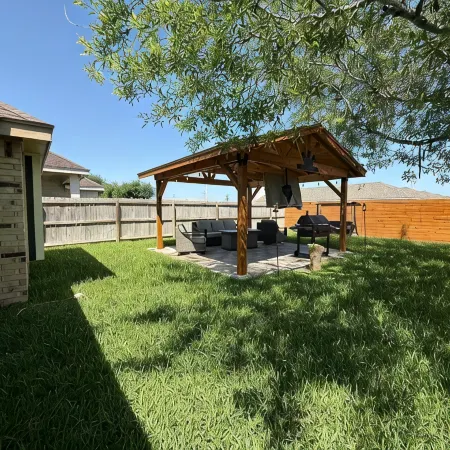U Patio Oasis - 3 br - 2 bth