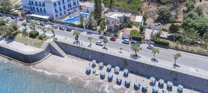 Hotel Tourist Hotels in Cefalu