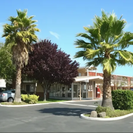 Heritage Inn