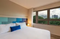 THE WAVE HOTEL CONDADO by IHG