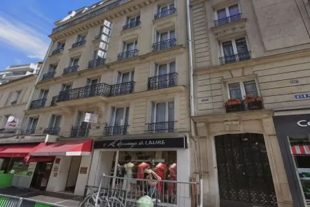 Avenir Hotel