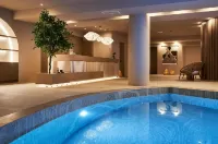 Blue Marine Resort and Spa Hotel - Beach