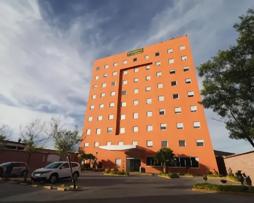 City Express Junior by Marriott San Luis Potosí Zona Industrial Отели рядом с достопримечательностью «Арена «Эль-Домо»»