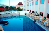 Hotel Grand Tiga Mustika - 4-Star