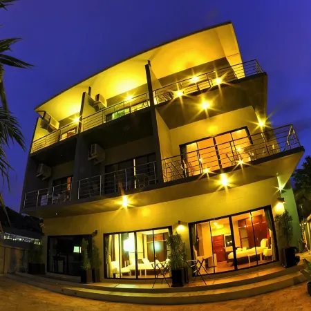 Ton Sai Tropical Phi Phi Island