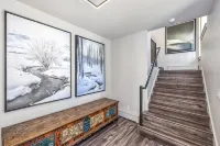 4223 Spruce Way Duplex - Apartments