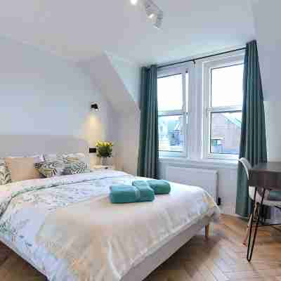 Luxurious City Centre Apartment Rooms