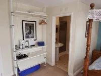 Angel Guesthouse - Homestays