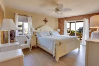 Panoramic Ocean Views Seaside Retreat with Private Pool, Hot Tub -2 Minute Walk - 3 tähden