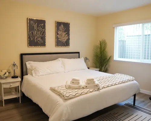 Newly renovated 2B/1b in Downtown Hotels in Lafayette
