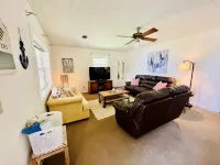Auburn - Great view and screened in porch - Lake Martin family gatherings - Chalets