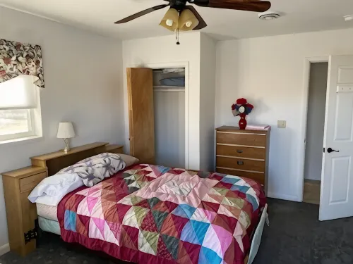 We are located just south of Thermopolis on the Big Horn river - Homestays