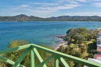 Beach Front Penthouse with Incredible Views - Boutique
