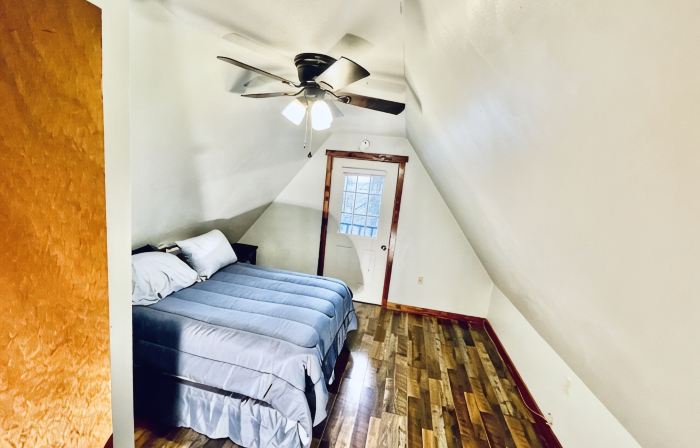 The Getaway - Wi-Fi - Pet Friendly  - New Deck