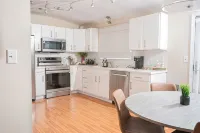 Penthouse- Rehoboth Beach -3 Bedroom with Private Deck - Apartments