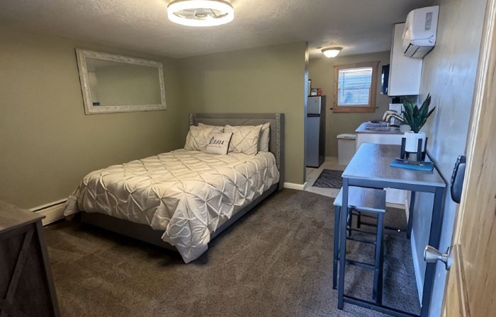 Beautiful Studio Suite #4