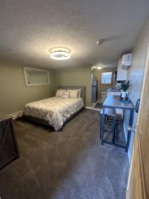 Beautiful Studio Suite #4 - Homestays